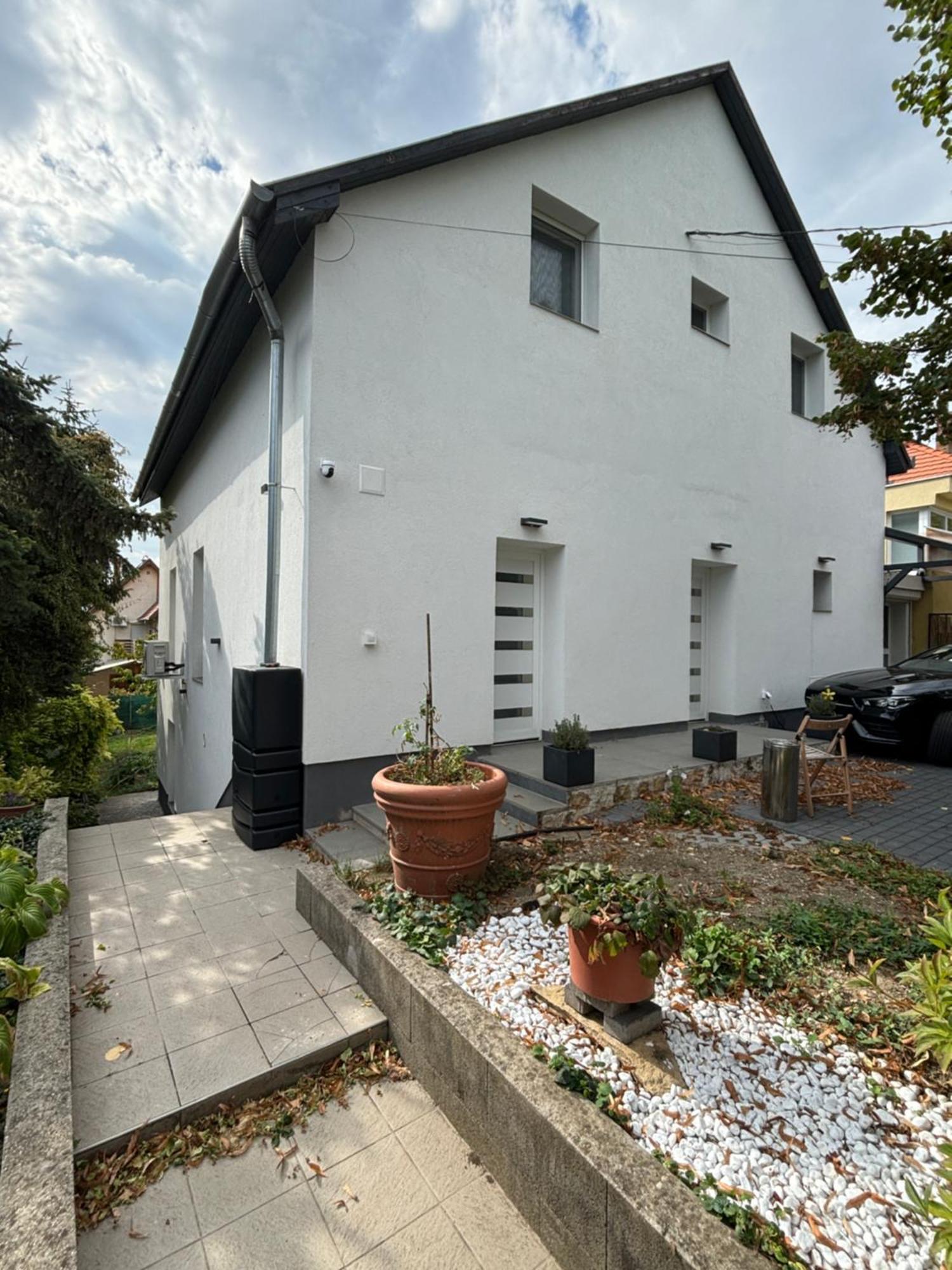 Benjamin Apartman Boedapest Buitenkant foto