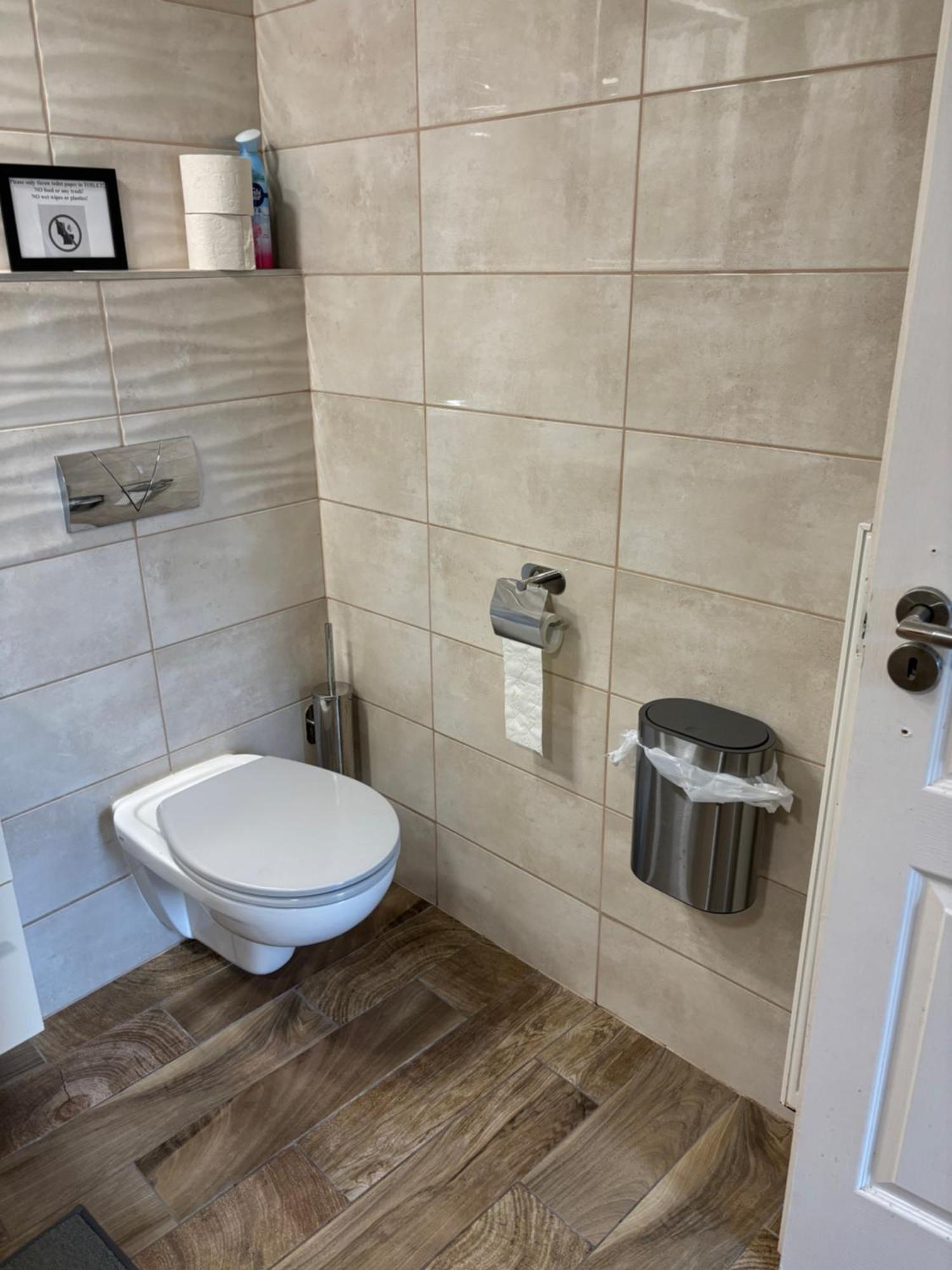 Benjamin Apartman Boedapest Buitenkant foto
