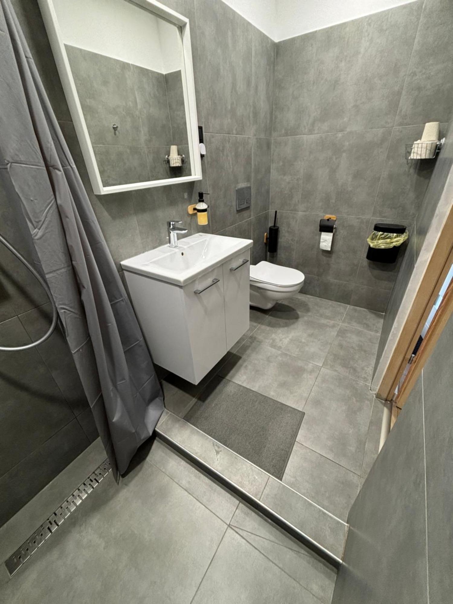 Benjamin Apartman Boedapest Buitenkant foto