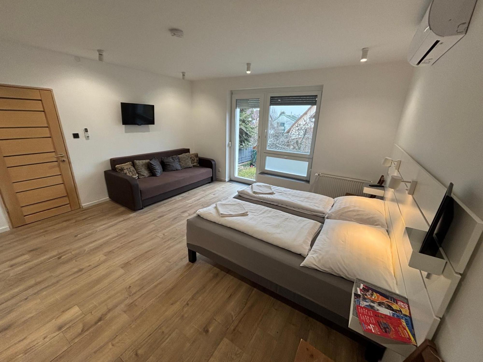 Benjamin Apartman Boedapest Buitenkant foto